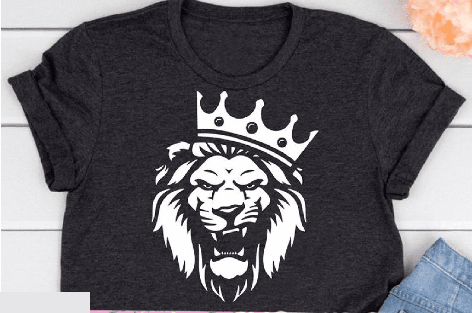 Free Free 73 Lion Svg With Crown SVG PNG EPS DXF File